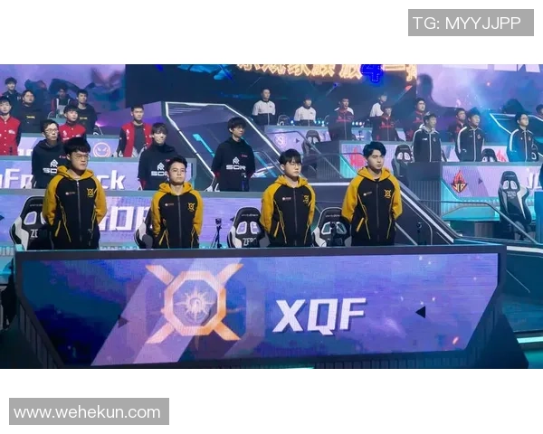 和平精英战术分析：RNG团队协作与配合的深度探讨与启示